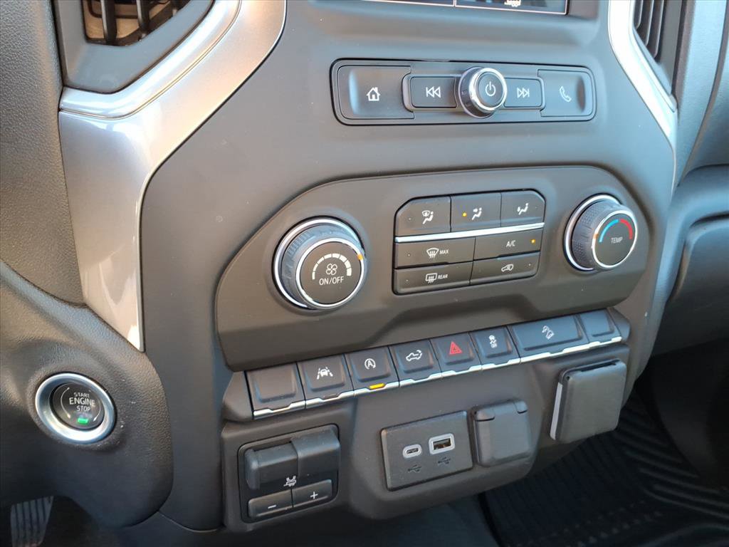 Used 2025 Chevrolet Silverado 1500 Custom Trail Boss image 25