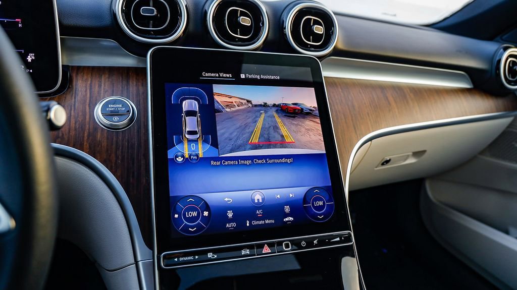 Used 2025 Mercedes-Benz C 300 4MATIC Sedan image 28