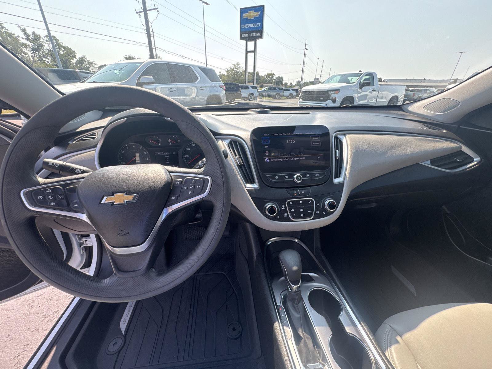 Used 2023 Chevrolet Malibu LT FWD image 18