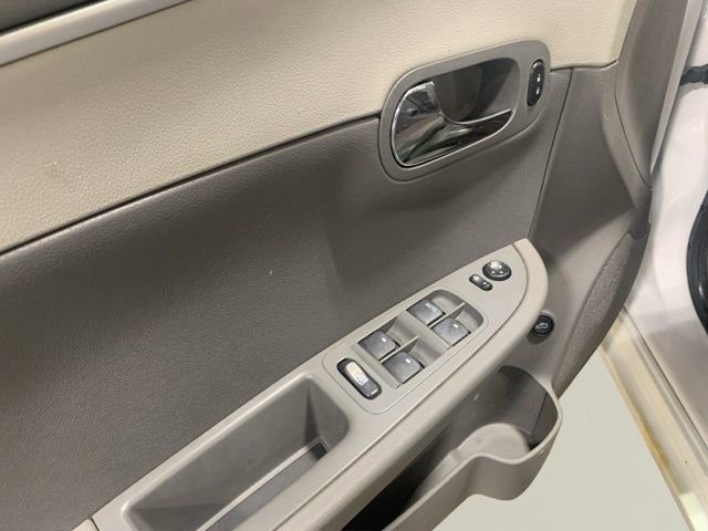 Used 2012 Chevrolet Malibu LS image 22