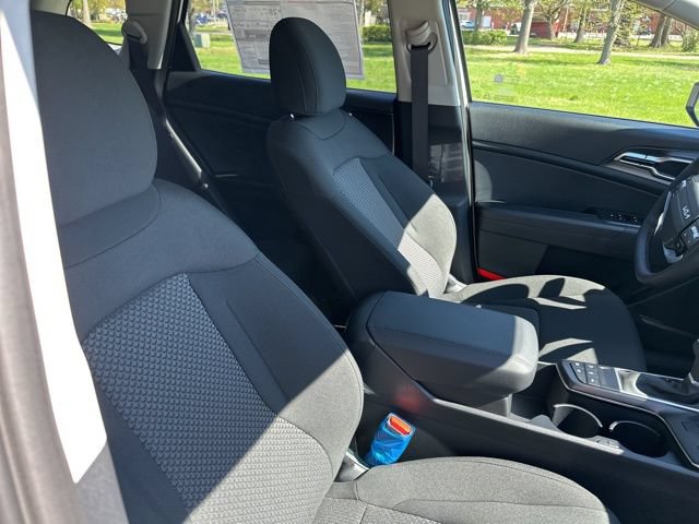 New 2026 Kia Sportage LX AWD/4WD image 14