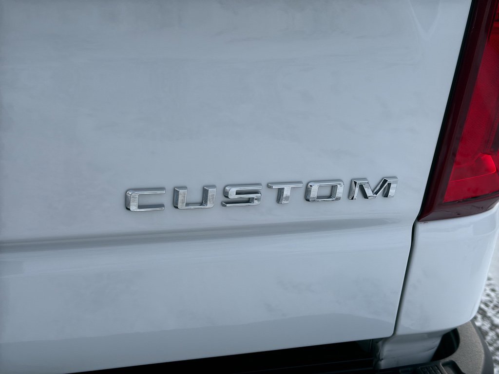 Used 2019 Chevrolet Silverado 1500 Custom Trail Boss w/ Custom Convenience Package image 10