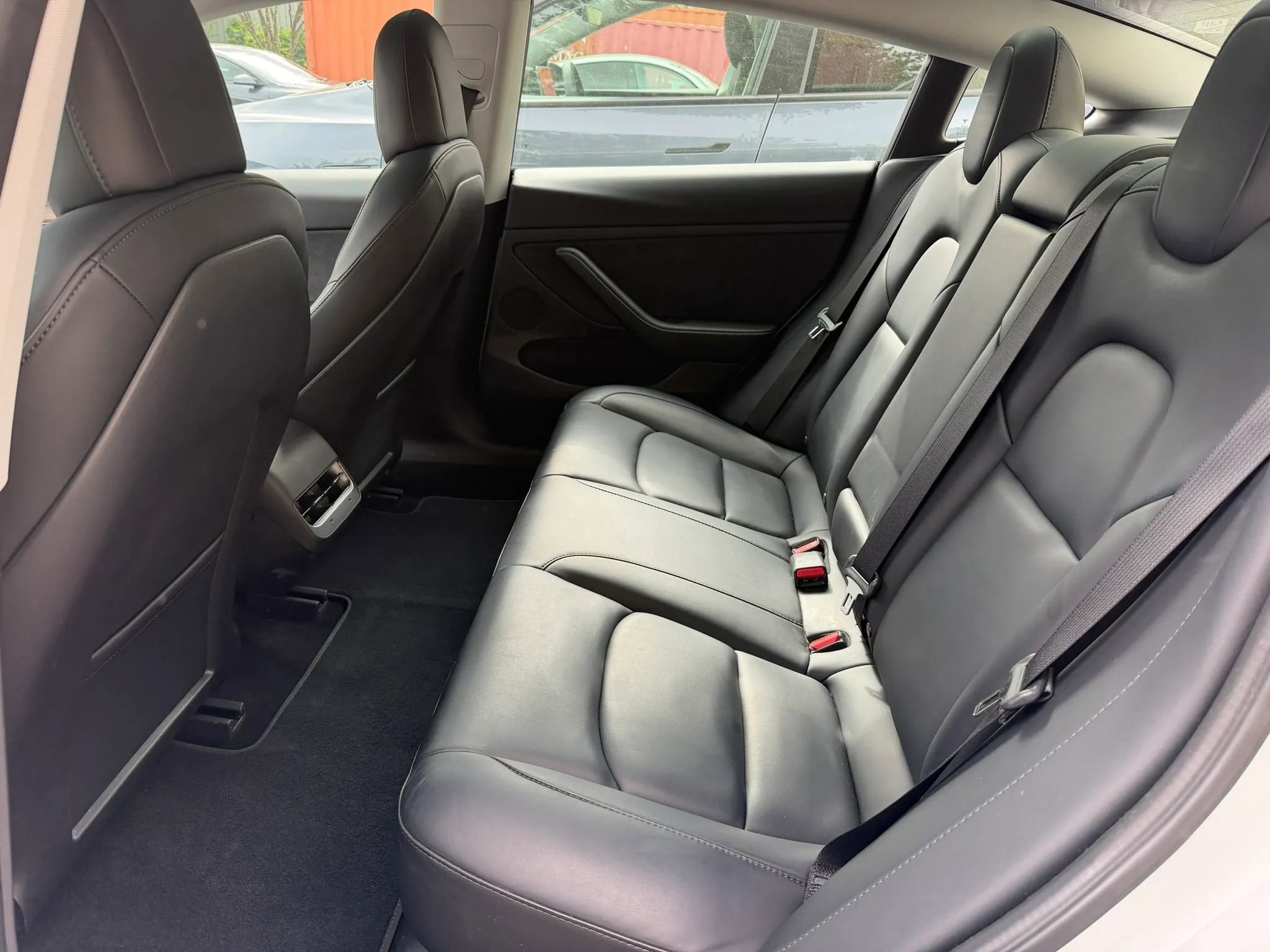 Used 2022 Tesla Model 3 Long Range image 8