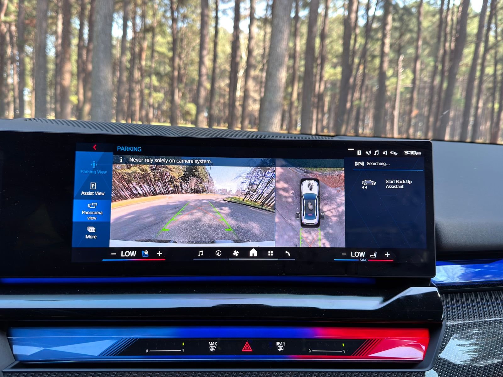 Used 2025 BMW M5 w/ Carbon Package image 4