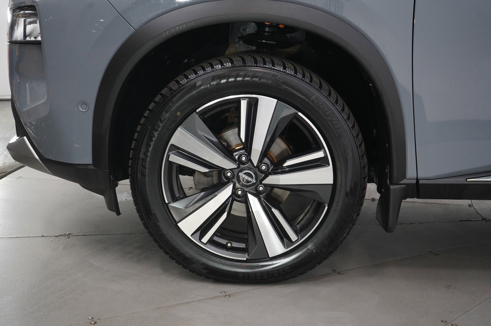 Used 2022 Nissan Rogue Platinum image 31