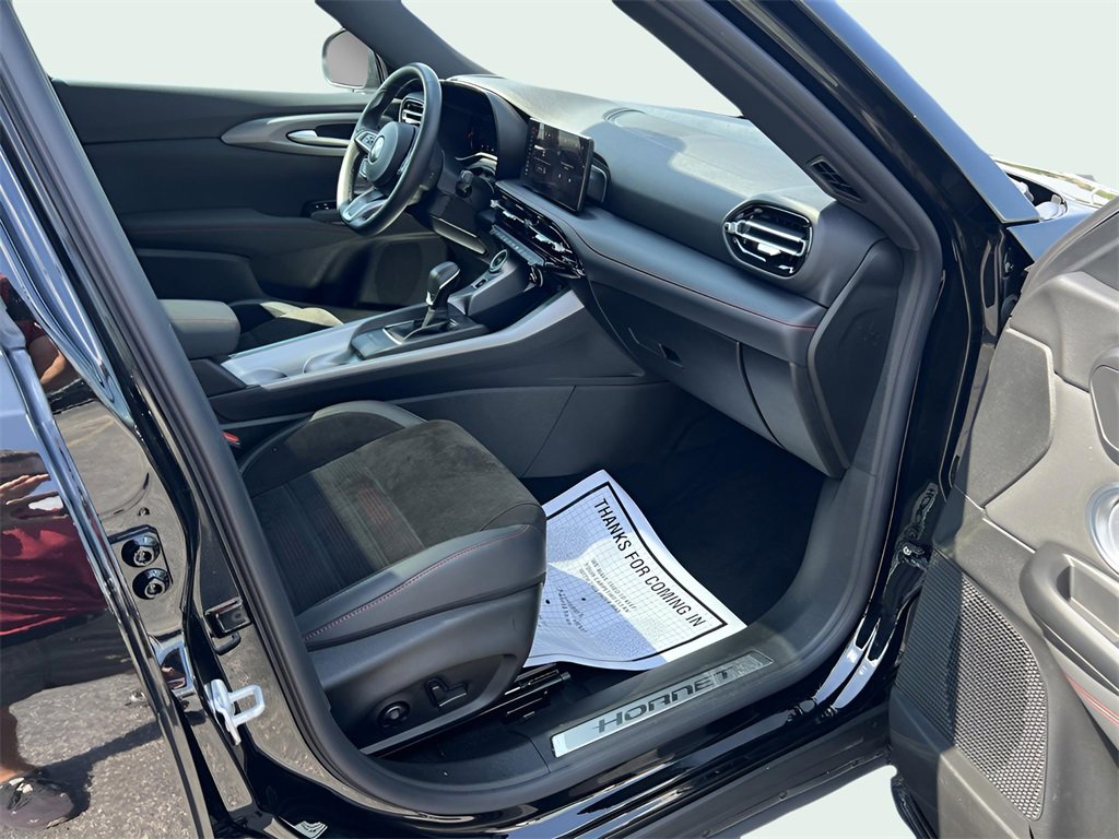 Used 2024 Dodge Hornet GT image 13