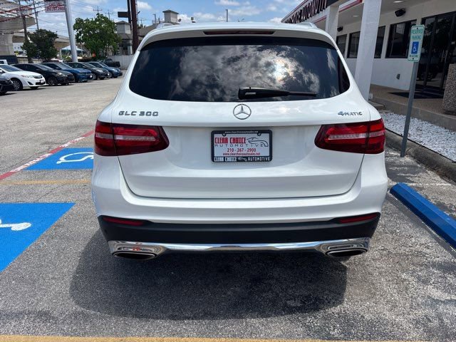 Used 2017 Mercedes-Benz GLC 300 4MATIC w/ Premium 3 Package image 4