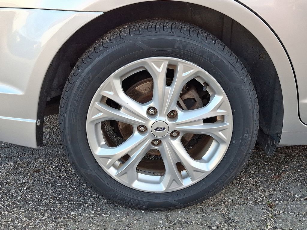 Used 2012 Ford Fusion SE image 7