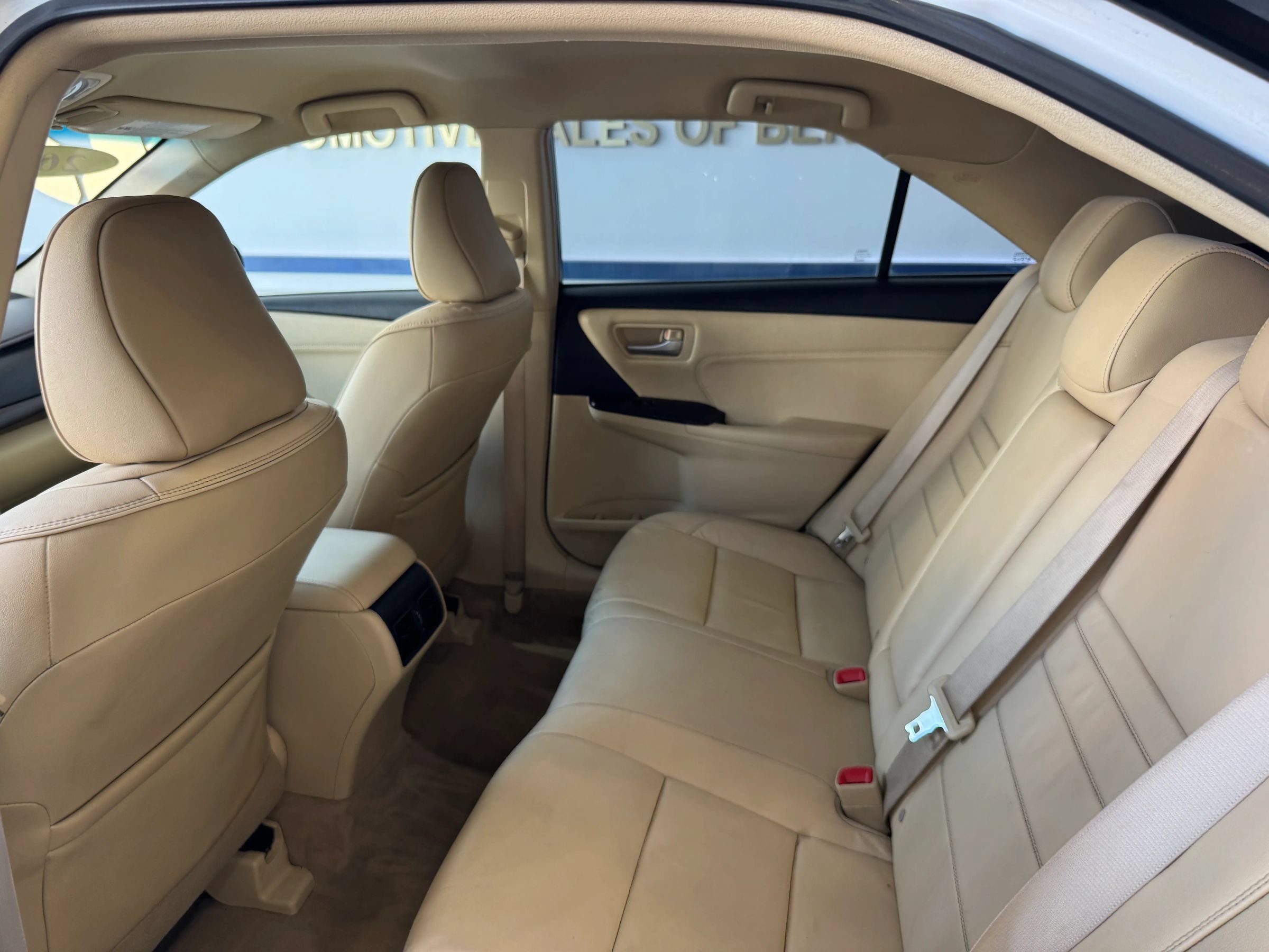 Used 2017 Toyota Camry XLE FWD image 25