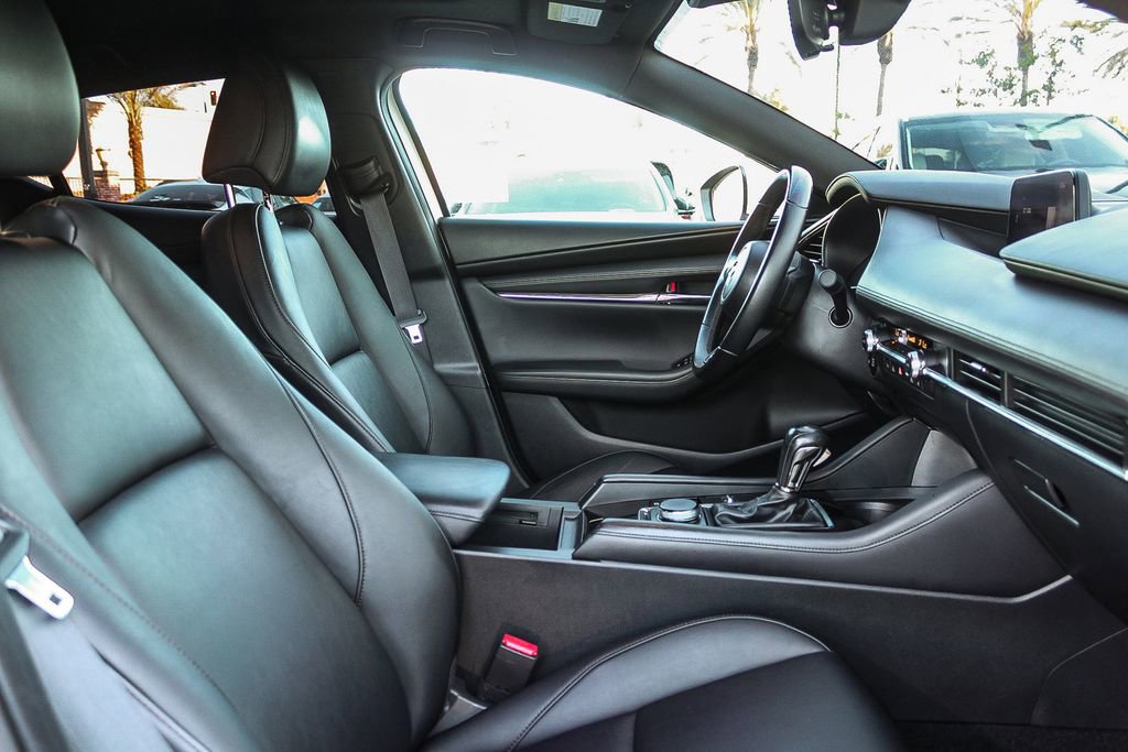Used 2023 MAZDA MAZDA3 s image 21