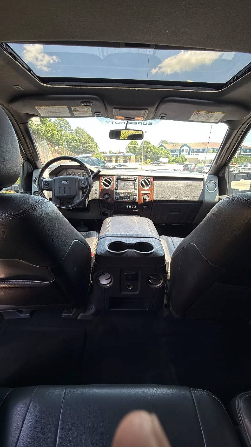 Used 2012 Ford F250 Lariat w/ Lariat Ultimate Pkg AWD/4WD image 32