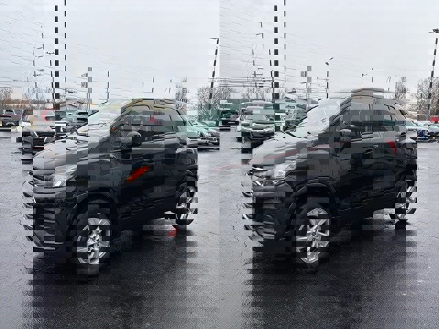 Used 2022 Chevrolet Trax LS w/ Tint and Cruise Package image 7