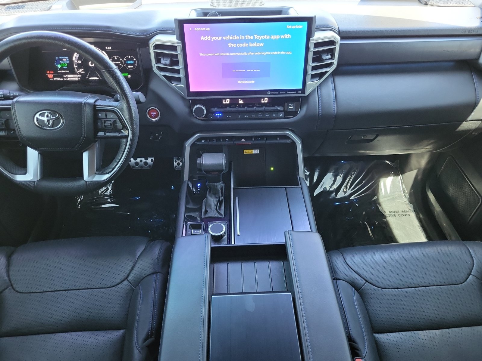 Used 2024 Toyota Tundra Platinum w/ TRD Off-Road Package AWD/4WD image 21