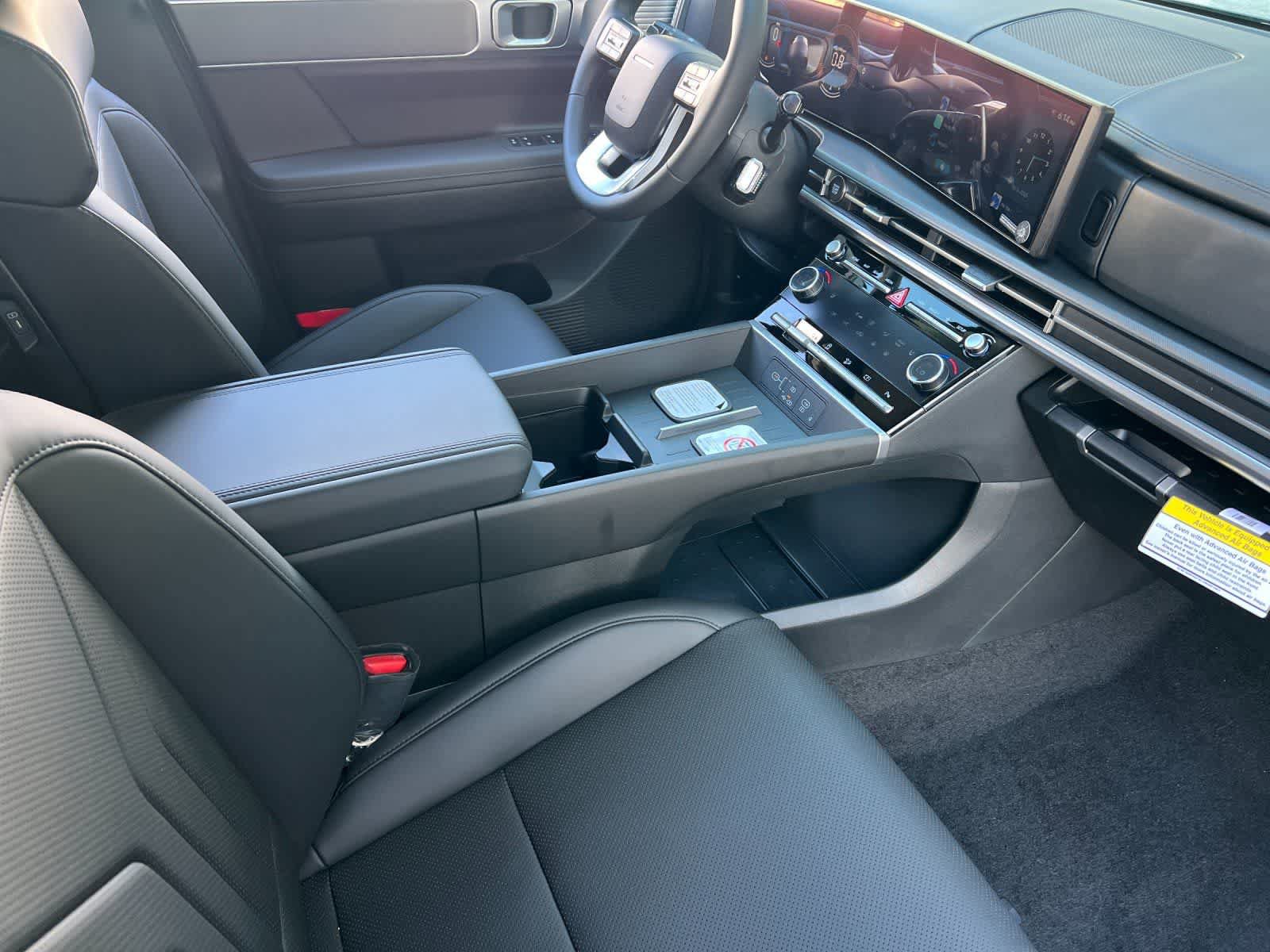 New 2026 Hyundai Santa Fe SEL FWD image 31