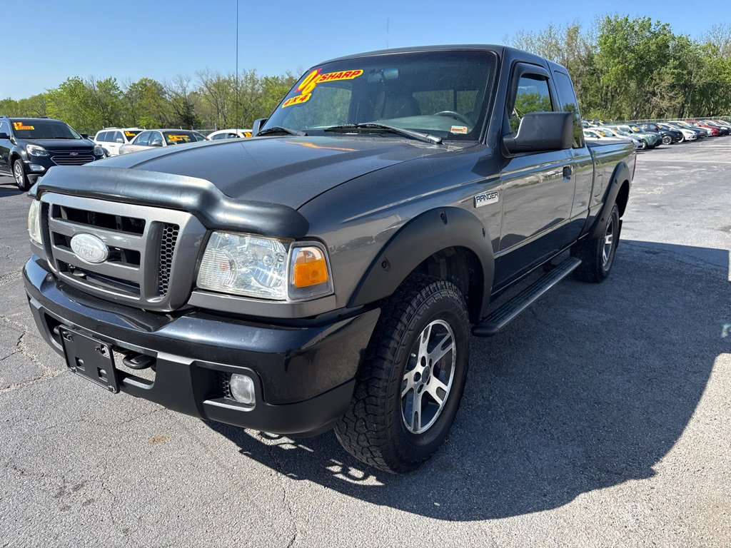 Used 2006 Ford Ranger FX4 AWD/4WD image 2