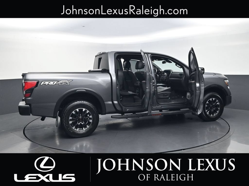 Used 2021 Nissan Titan PRO-4X w/ Pro-4x Convenience Package AWD/4WD image 32