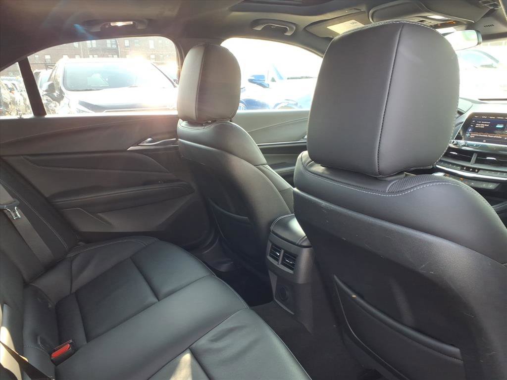 Certified 2022 Cadillac CT4 Premium Luxury image 33