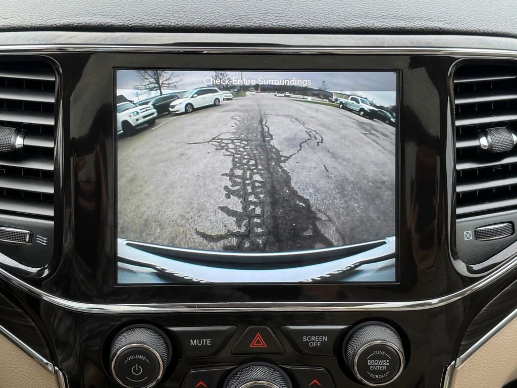 Used 2019 Jeep Grand Cherokee Limited w/ Luxury Group II AWD/4WD image 37