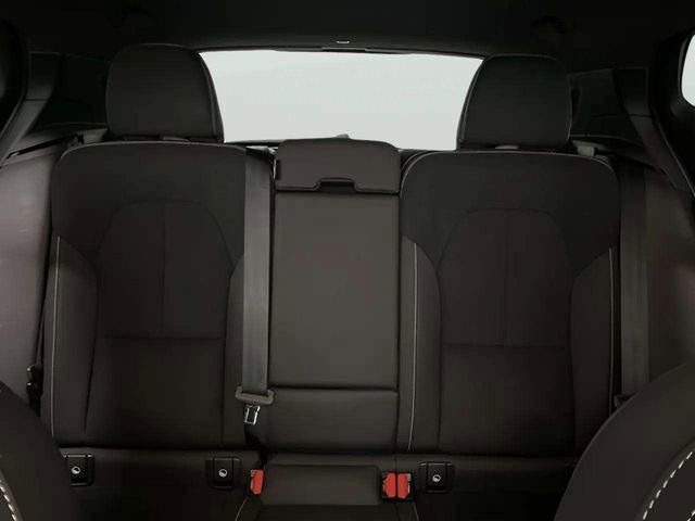 Used 2025 Volvo XC40 B5 Plus AWD/4WD image 70