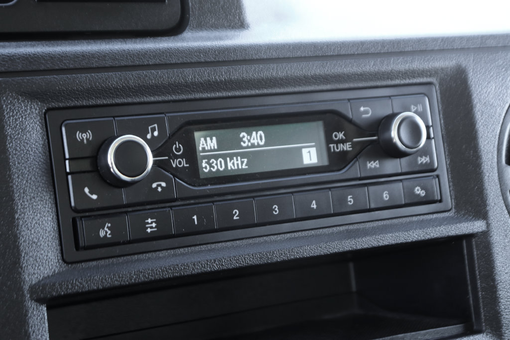 Used 2022 Ford E-450 and Econoline 450 Super Duty w/ Power Windows & Locks Group RWD image 24
