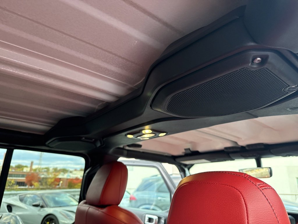 Used 2023 Jeep Gladiator Rubicon w/ LED Lighting Group image 38