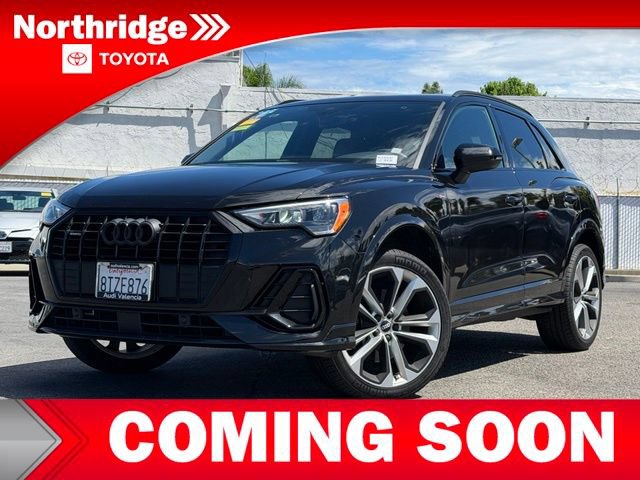 Used 2021 Audi Q3 2.0T Premium w/ Convenience Package AWD/4WD image 2