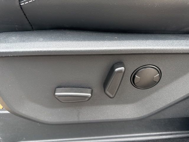 Certified 2025 Ford Expedition Max Platinum image 19