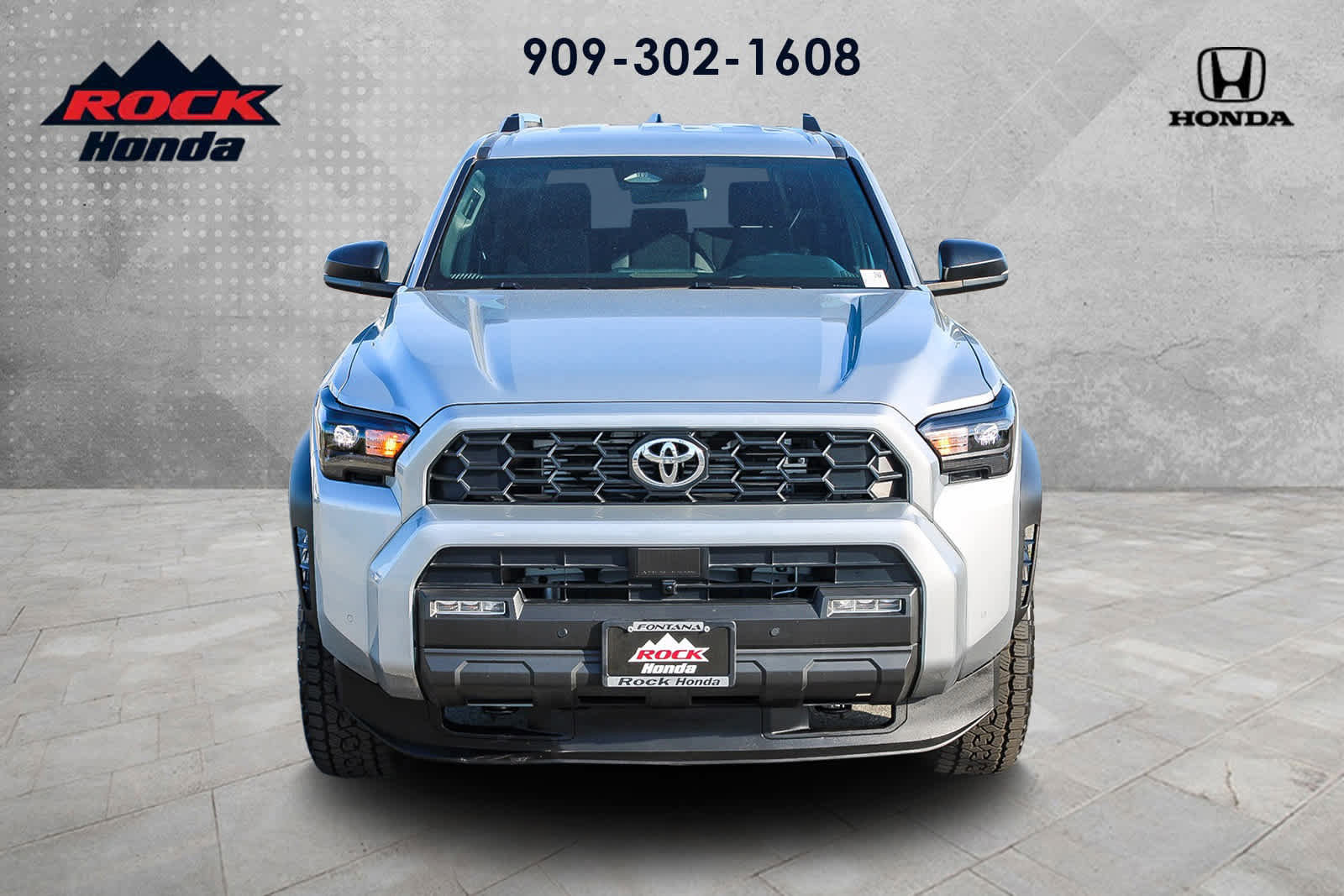Used 2025 Toyota 4Runner TRD Off-Road image 2