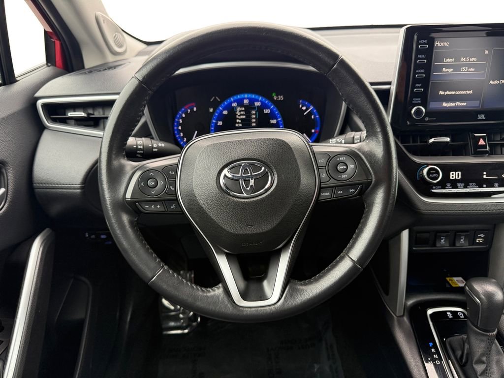 Used 2022 Toyota Corolla Cross XLE w/ Convenience Package image 13