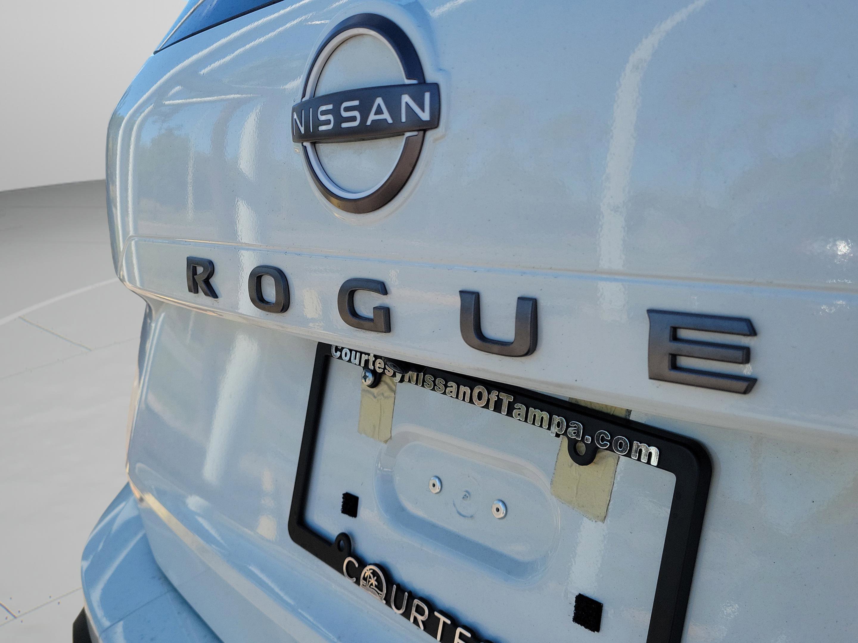 Certified 2024 Nissan Rogue S image 7