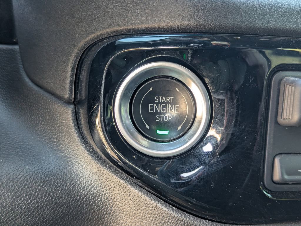 Used 2025 Chevrolet Silverado 3500 LT w/ Trail Boss Package image 17