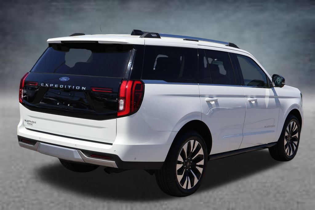 New 2025 Ford Expedition Platinum w/ Platinum Ultimate Package AWD/4WD image 3