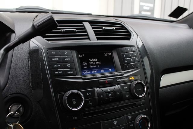 Used 2017 Ford Explorer 4WD Police Interceptor image 15