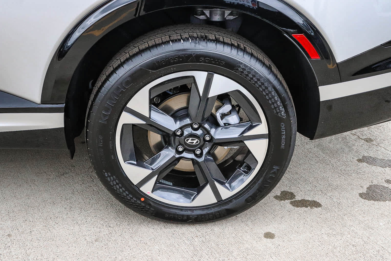 New 2026 Hyundai Palisade Limited FWD image 13