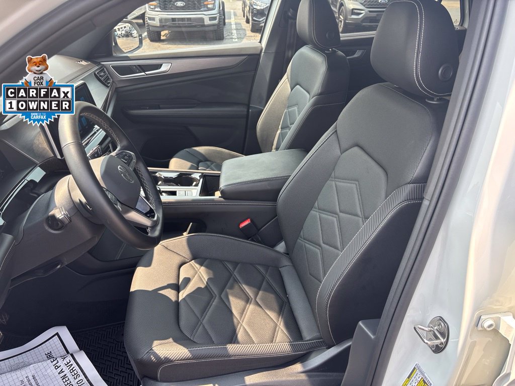 Used 2025 Volkswagen Atlas Cross Sport SE AWD/4WD image 27