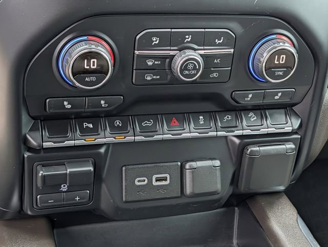Used 2019 Chevrolet Silverado 1500 LT Trail Boss AWD/4WD image 14