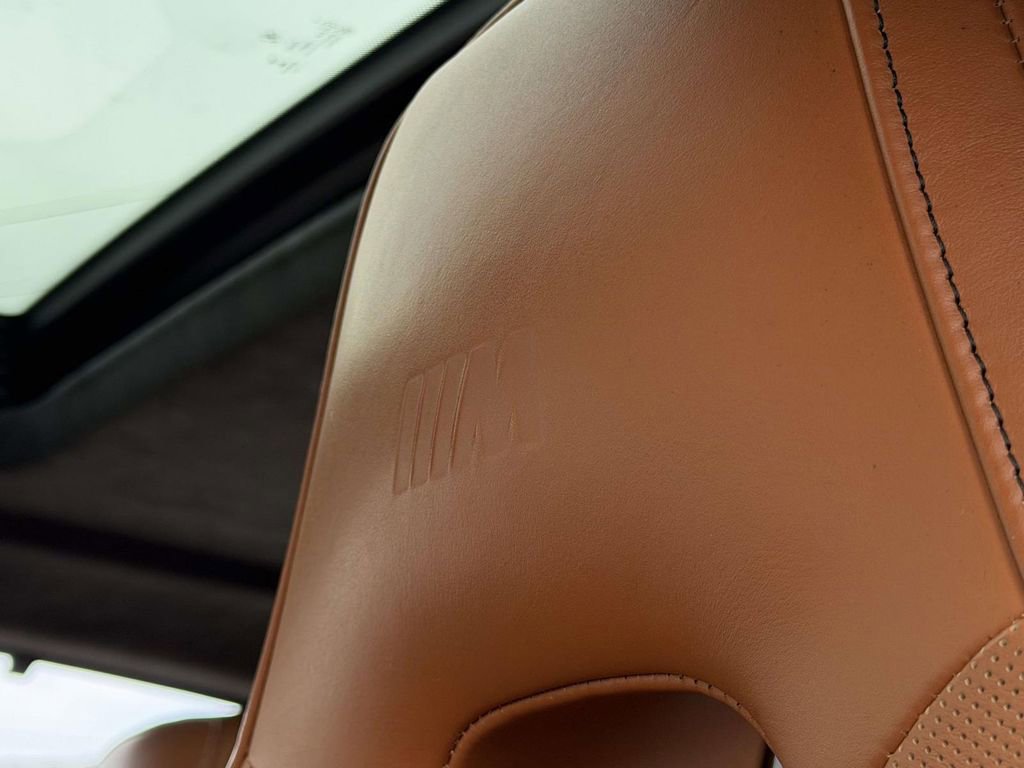 Used 2016 BMW X6 M AWD/4WD image 23