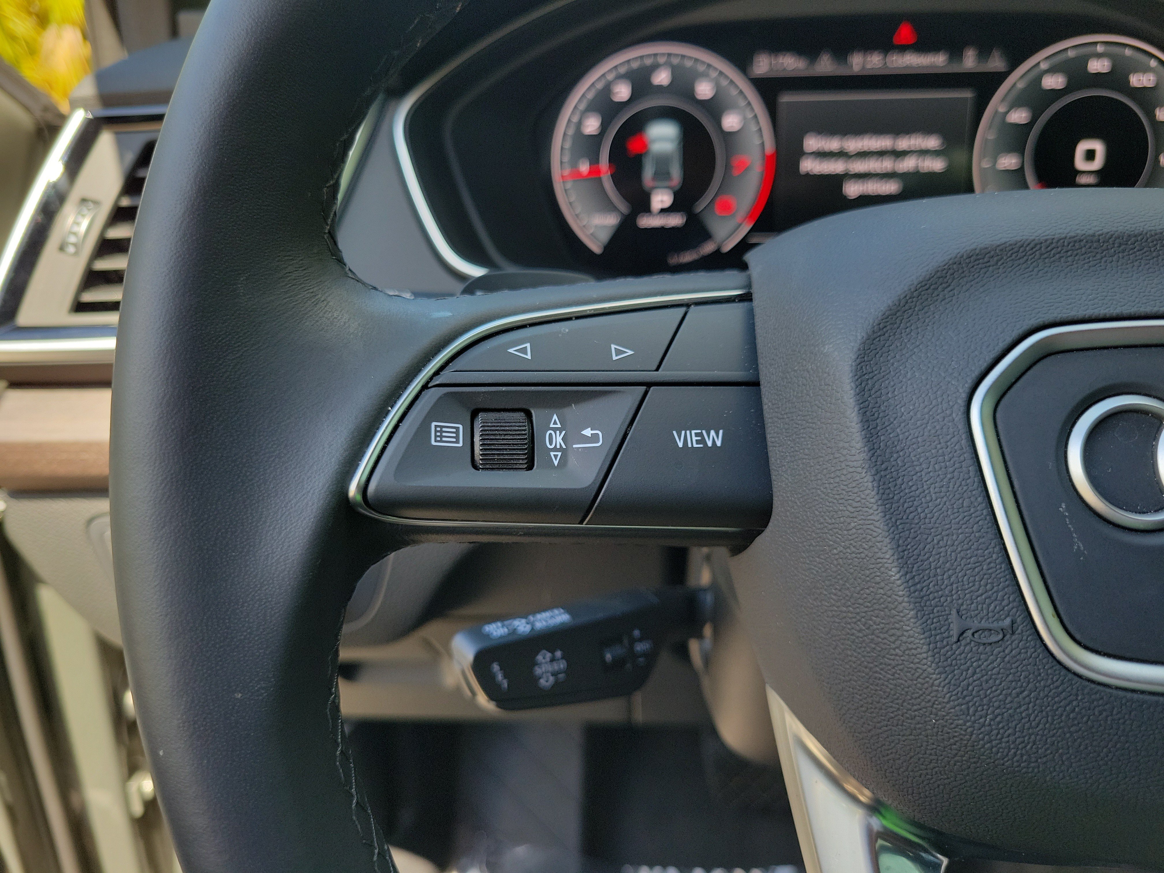 Certified 2025 Audi Q5 2.0T Premium Plus AWD/4WD image 28