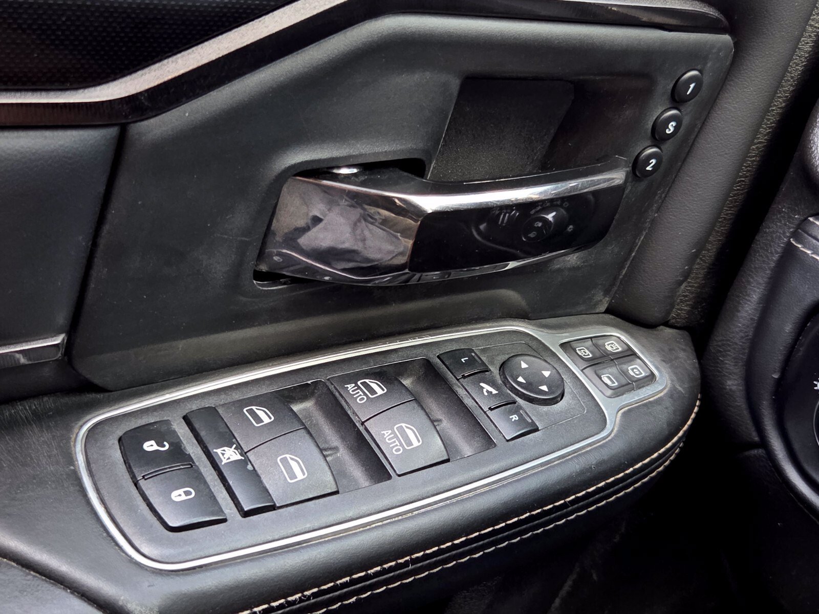 Used 2023 RAM 2500 Rebel w/ Level 2 Equipment Group AWD/4WD image 32