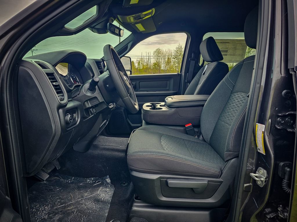 New 2026 RAM 3500 Tradesman AWD/4WD image 14
