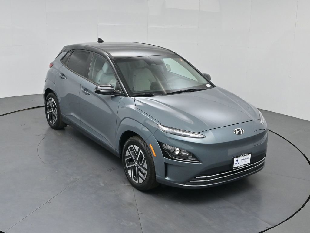 Used 2023 Hyundai Kona SE w/ Cargo Package FWD image 39