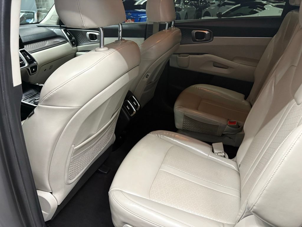 Used 2021 Kia Sorento S FWD image 29