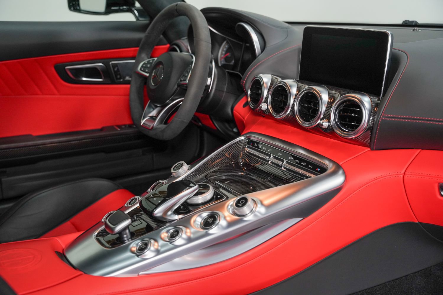Used 2017 Mercedes-Benz AMG GT Coupe image 32