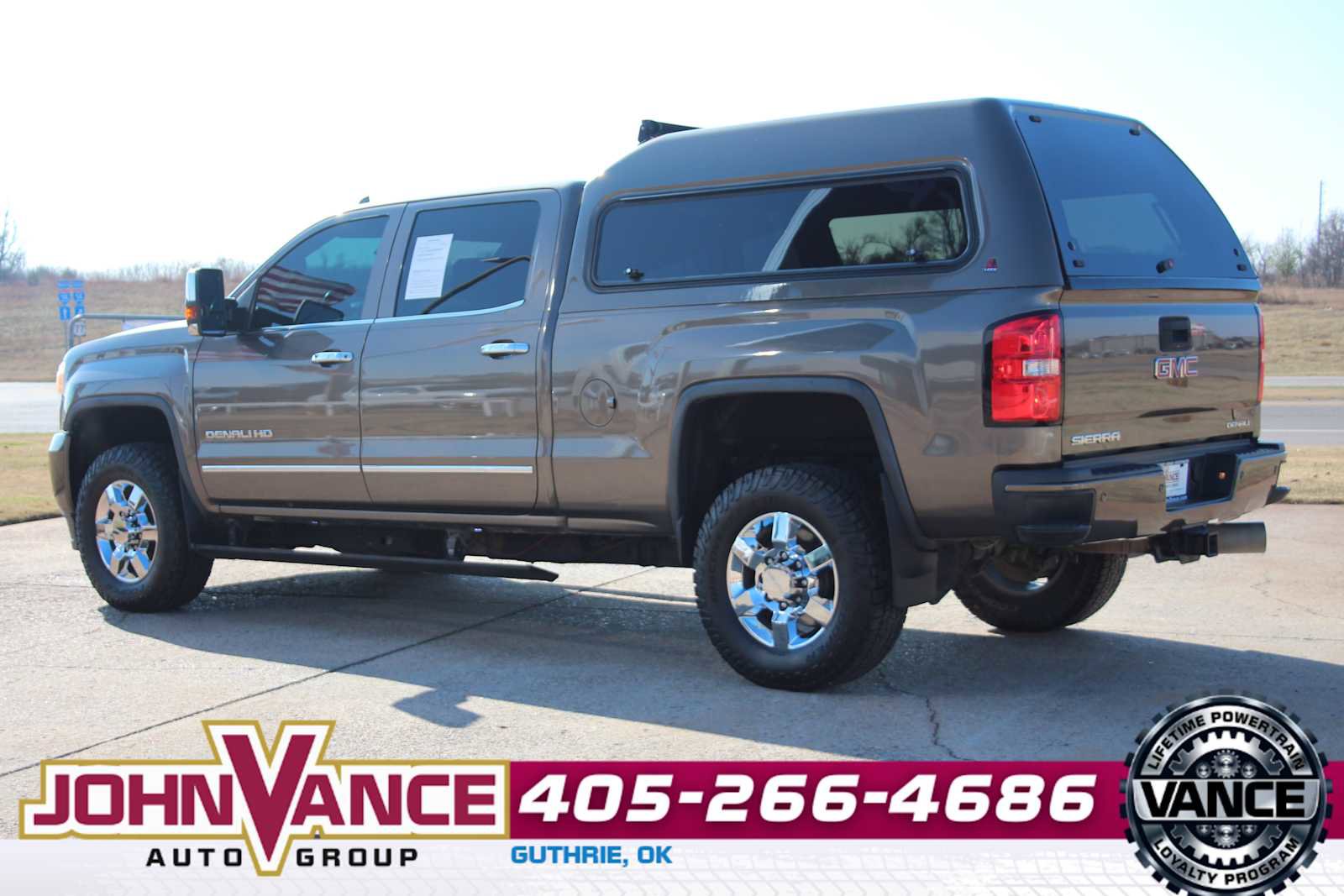 Used 2015 GMC Sierra 2500 Denali w/ Duramax Plus Package image 8