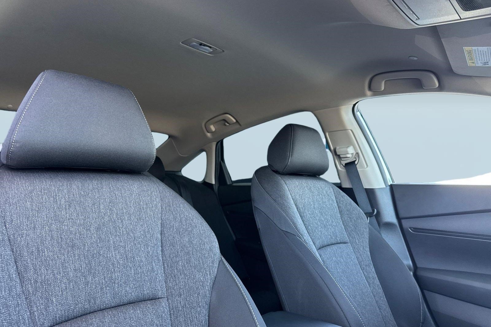 Certified 2025 Honda Accord SE image 28