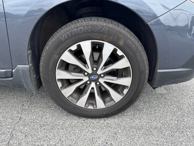 Used 2017 Subaru Outback 2.5i Limited AWD/4WD image 11