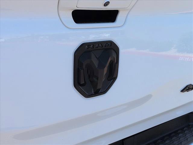 Used 2021 RAM 1500 Big Horn AWD/4WD image 16