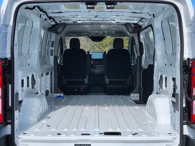 New 2026 Ford Transit 150 Low Roof RWD image 29