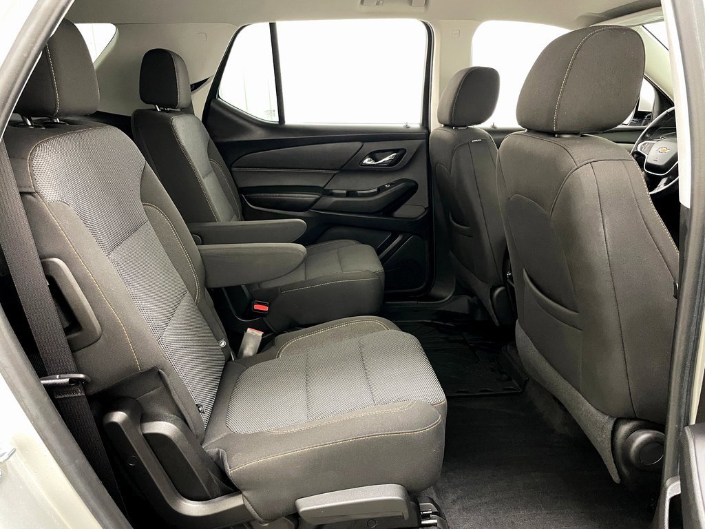 Used 2019 Chevrolet Traverse LT image 41