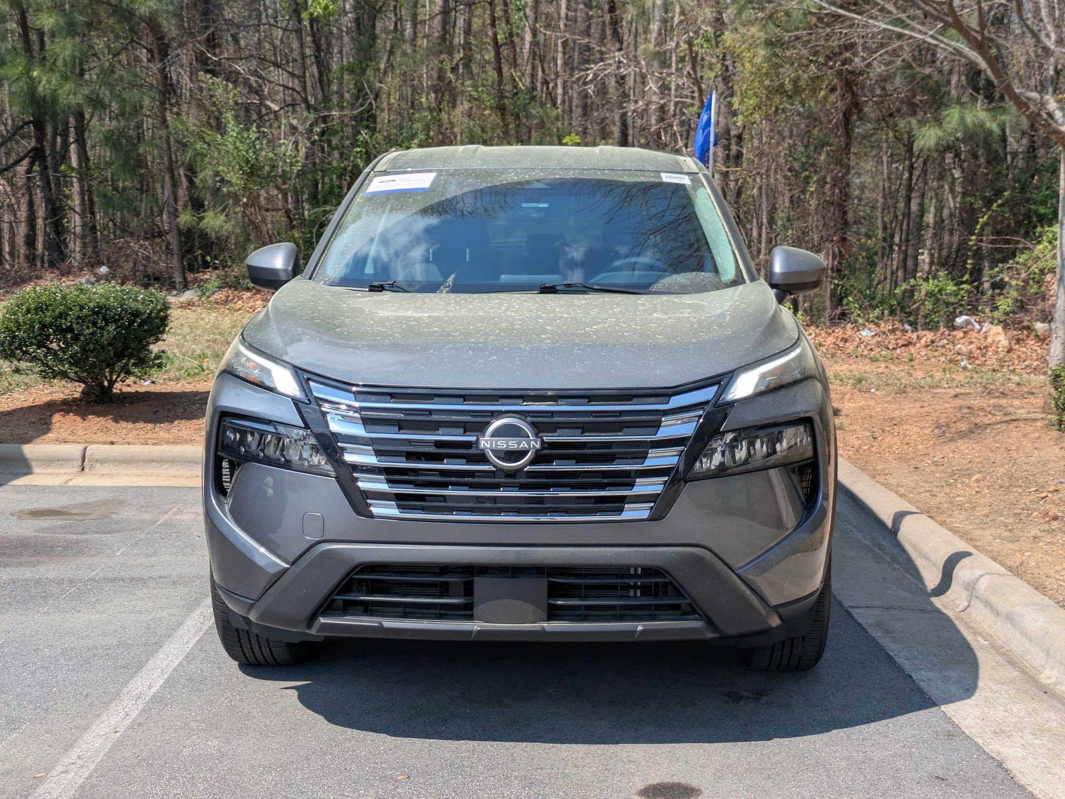 Used 2026 Nissan Rogue SV image 7